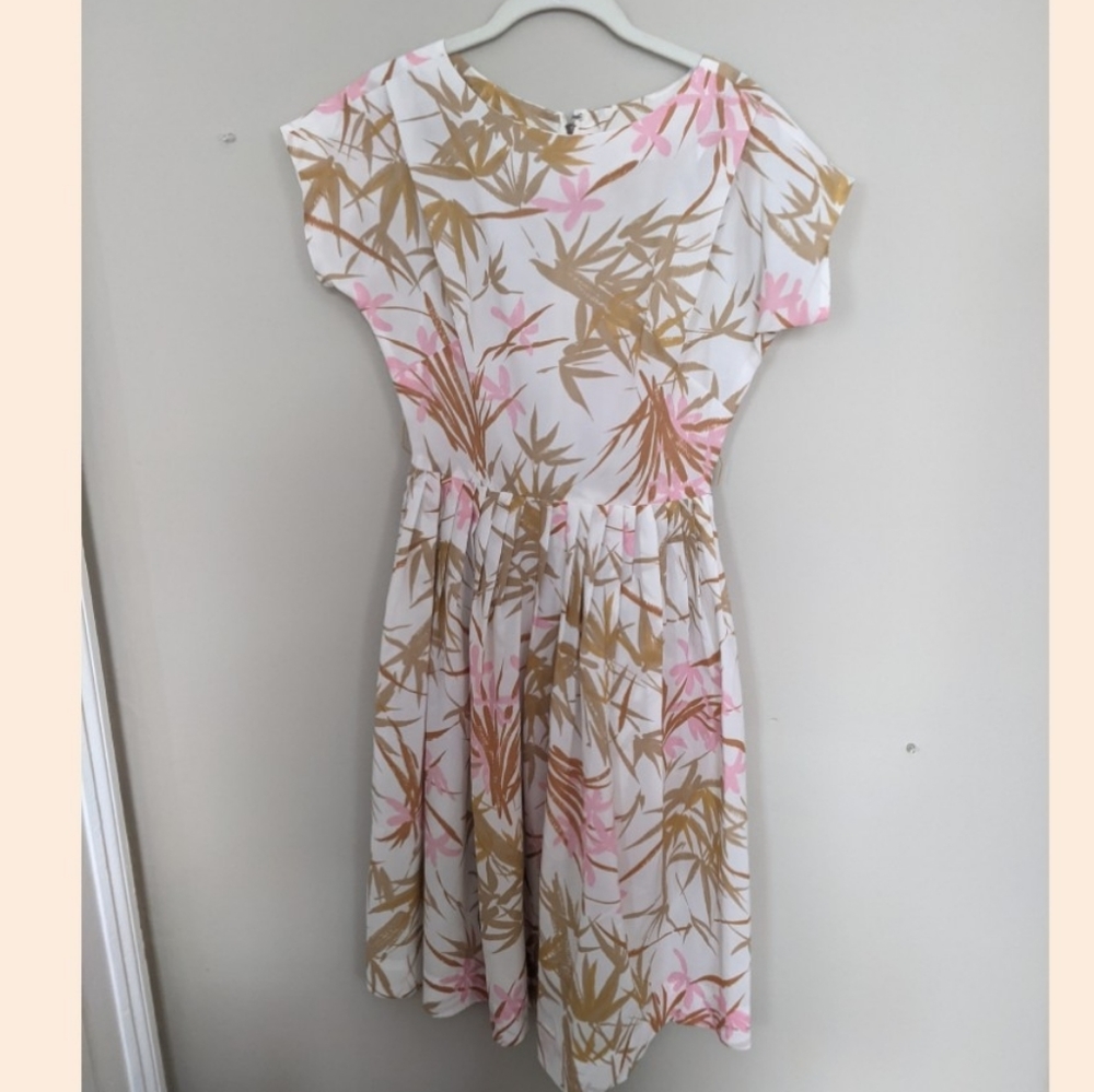 Semi sheer 1950s dress with pleated skirt